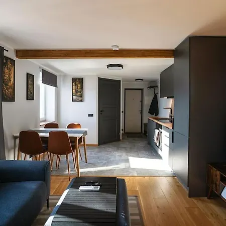 Cozy By The River Apartment Pärnu