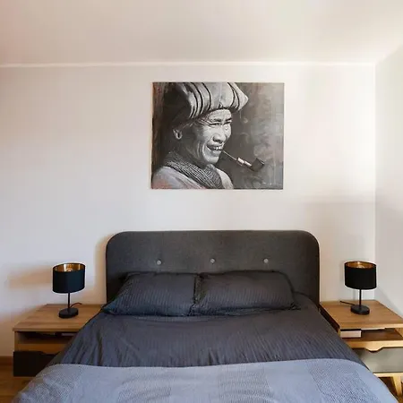 Apartment Cozy By The River *
